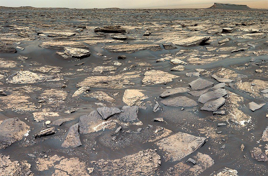 Curiosity обнаружил на Марсе древнюю волновую рябь Марсоход НАСА Curiosity продолжает искать признаки того, что условия марсианского кратера Гейла могут поддерживать микробную жизнь. Фото предоставлено: НАСА/Лаборатория реактивного движения-Калтех/MSSS.